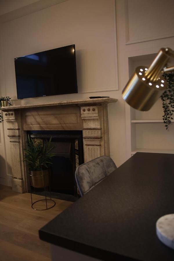 Crawford House- Scholarlee Living Apartments Корк Екстериор снимка
